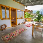 Tearra Vendégház Gjirokastra