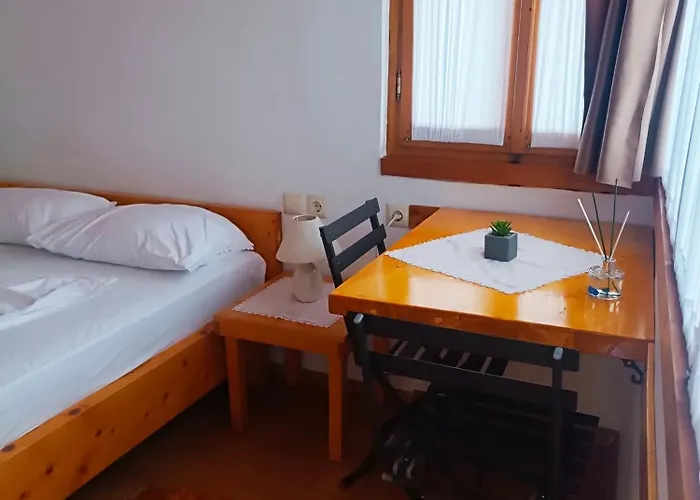 Tearra Konukevi 4*