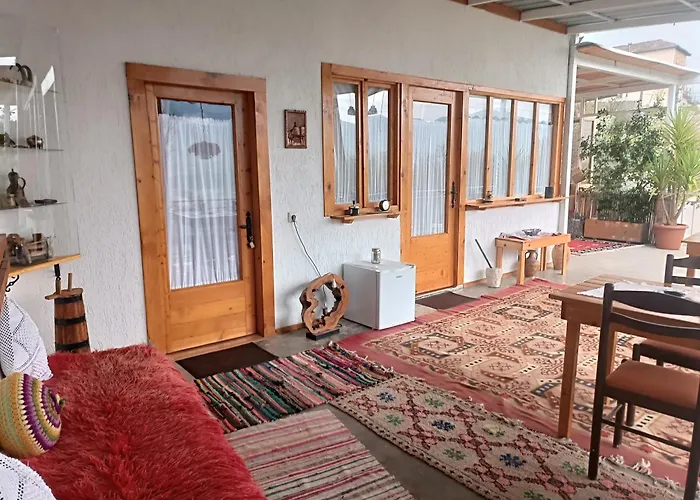 Konukevi Tearra Gjirokastër